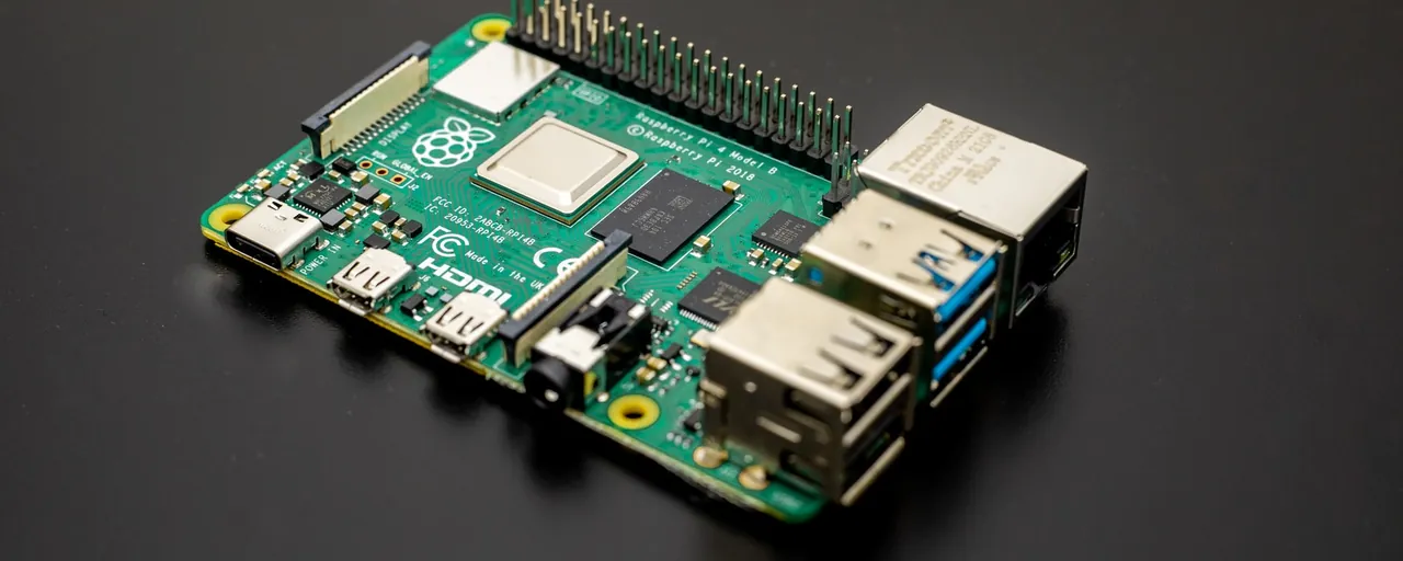 Raspberry Pi: Which Accessories You Need to Get Started